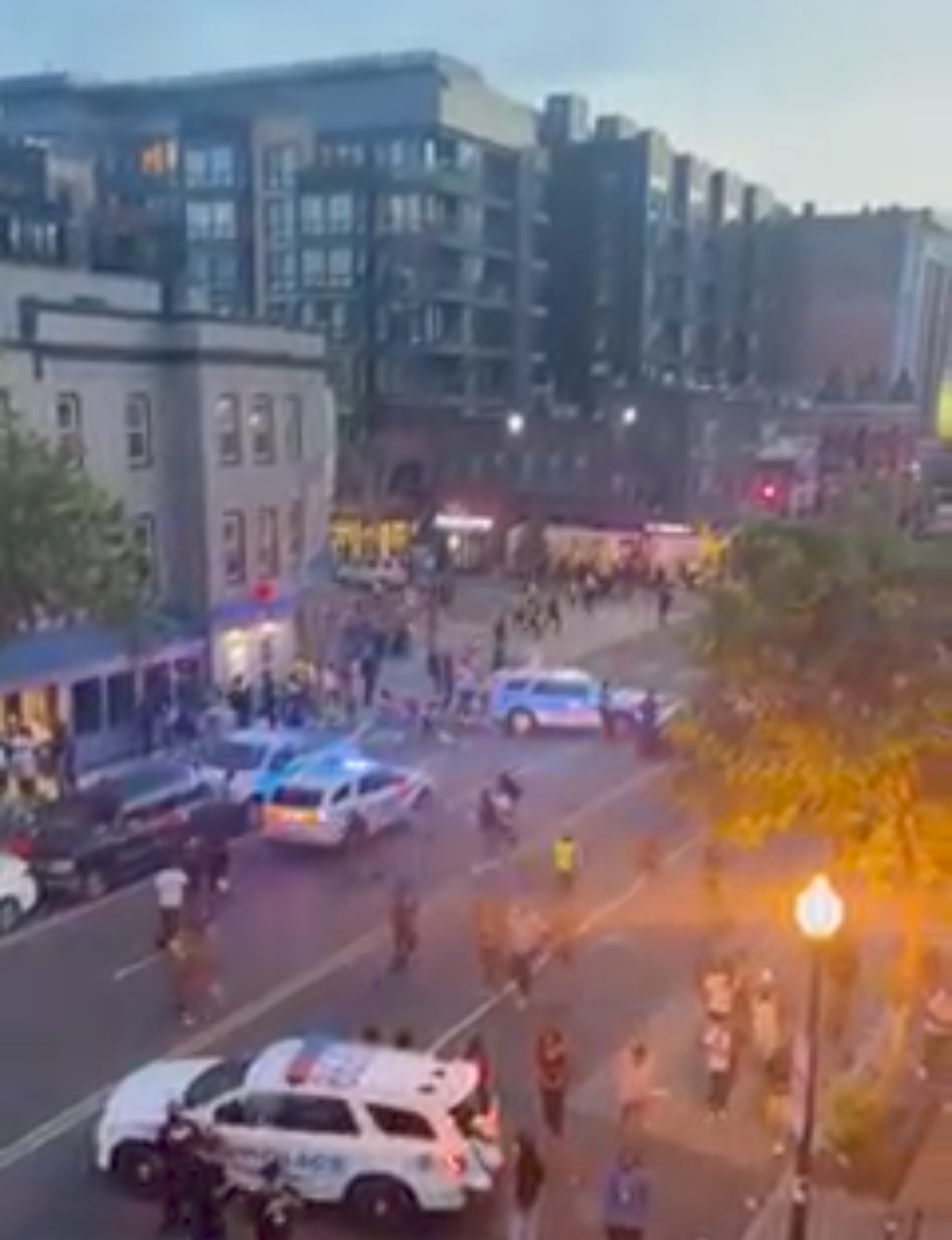 Despatch Cop Multiple people shot at including police officer in Washington DC ...