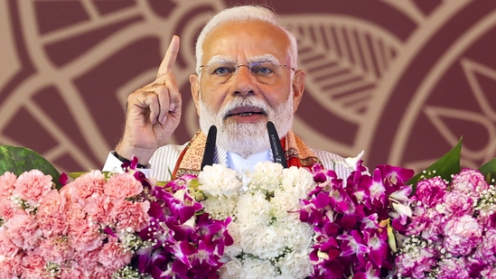 PM Modi Accuses Opposition of Blocking Women’s Reservation at Varanasi Event
