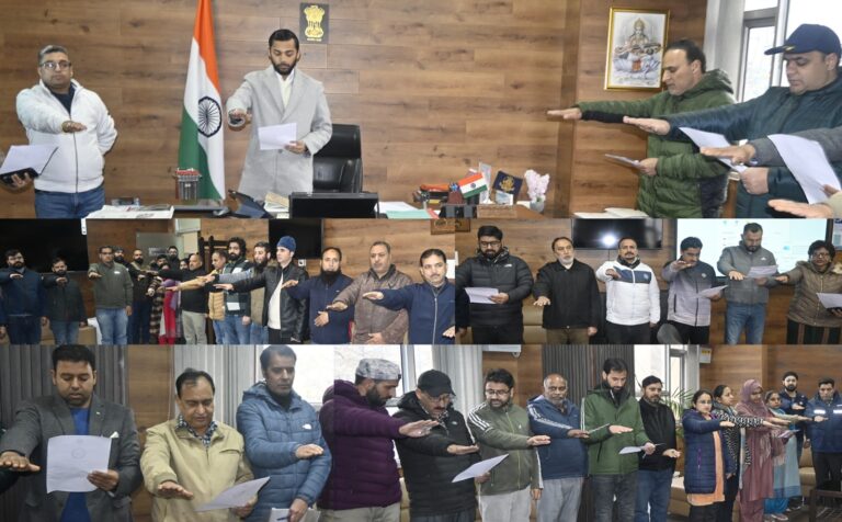 Director Information administers NVD pledge to officers, employees of DIPR at Jammu