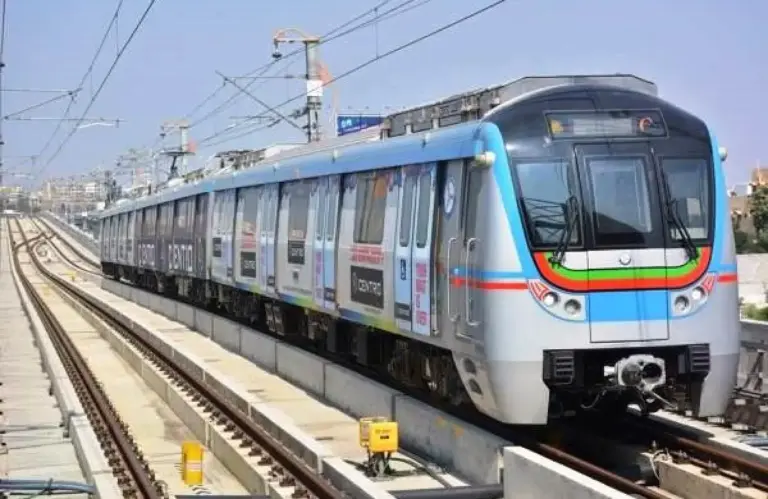 Indian Railways Approves Projects worth ₹1,236 Crore to Upgrade Communication and Kavach System