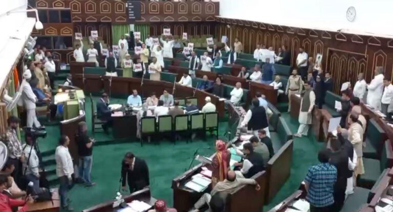 BJP MLAs protest in J&K Assembly over law university demand