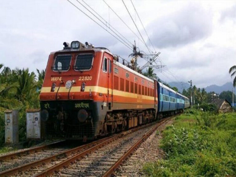 Indian Railways Announces Five New Reforms Under ‘Reform Express’; Cargo, Construction, and Passenger Convenience in Focus