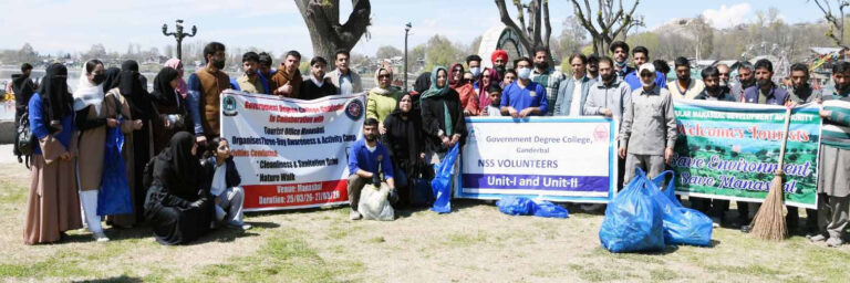 GDC Ganderbal organises three-Day NSS camp at Manasbal