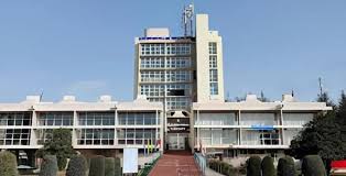 Kashmir University shuts academic activities till Saturday