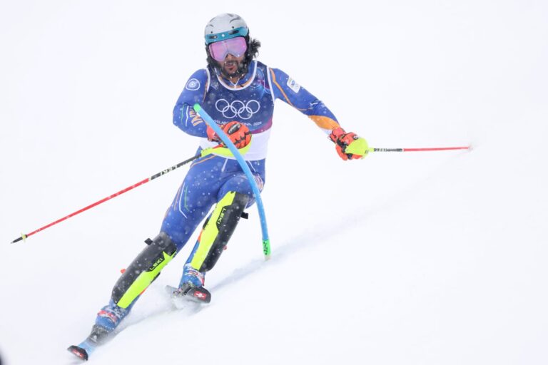Olympian Arif Mohammad Khan urges Union sports ministry to develop infrastructure in Gulmarg to meet global standards