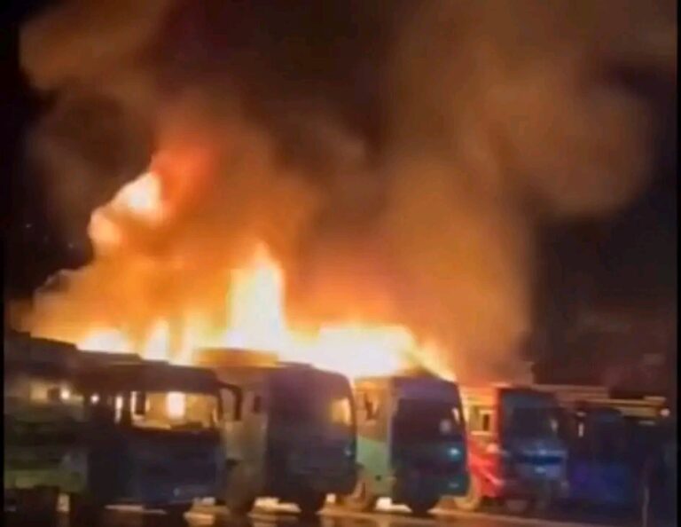 Six buses damaged in Kupwara midnight blaze, no injuries