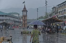 Rain, Gusty Winds To Continue In J&K Till May 4; MeT Warns Of Thunderstorms, Hail