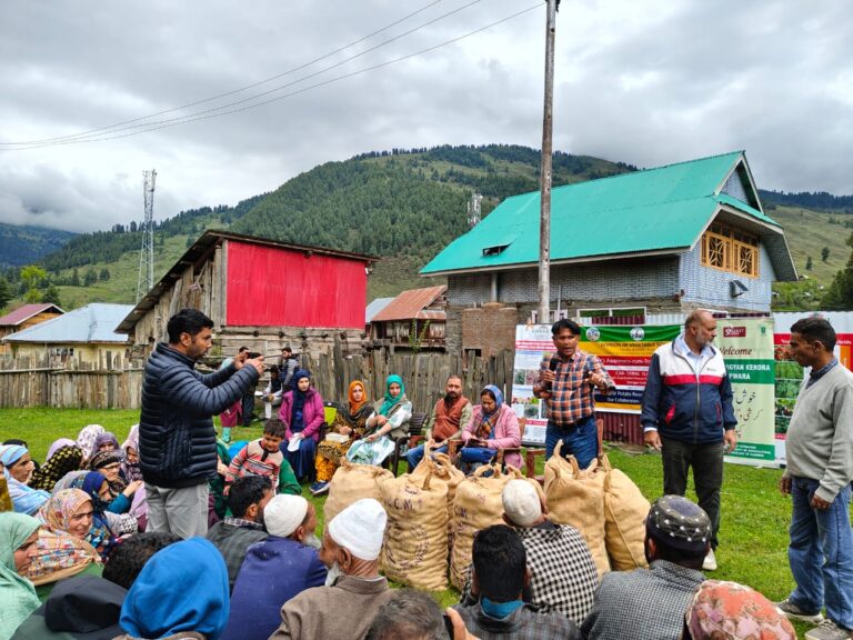 85 Quintals of Potato Seed Distributed as SKUAST-K Launches Mega Vegetable Mission in Machil