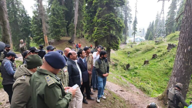 CM sends deputy CM to Gulmarg to monitor rescue efforts following Gondola disruption