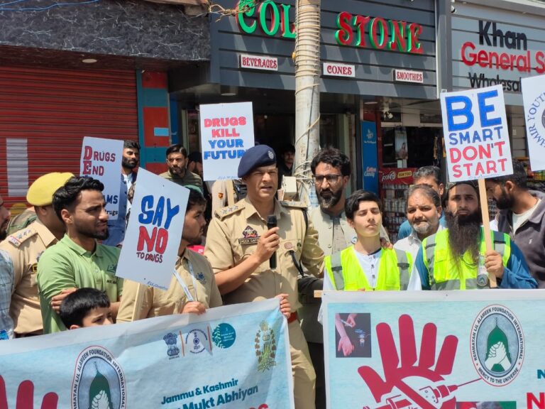 United Voices Rise Against Drugs: Community Rally Strengthens Fight for a “Nasha Mukht Bharat”