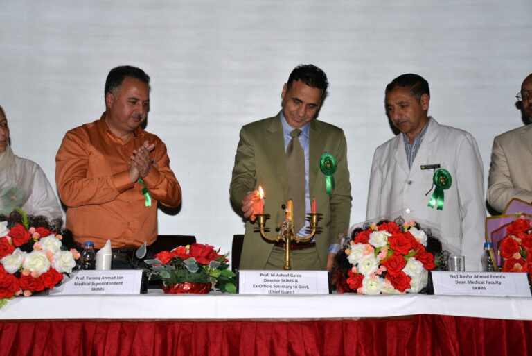 Director SKIMS Highlights Role of Healthcare Workers in Combating Drug Menace, Lauds Nursing Fraternity